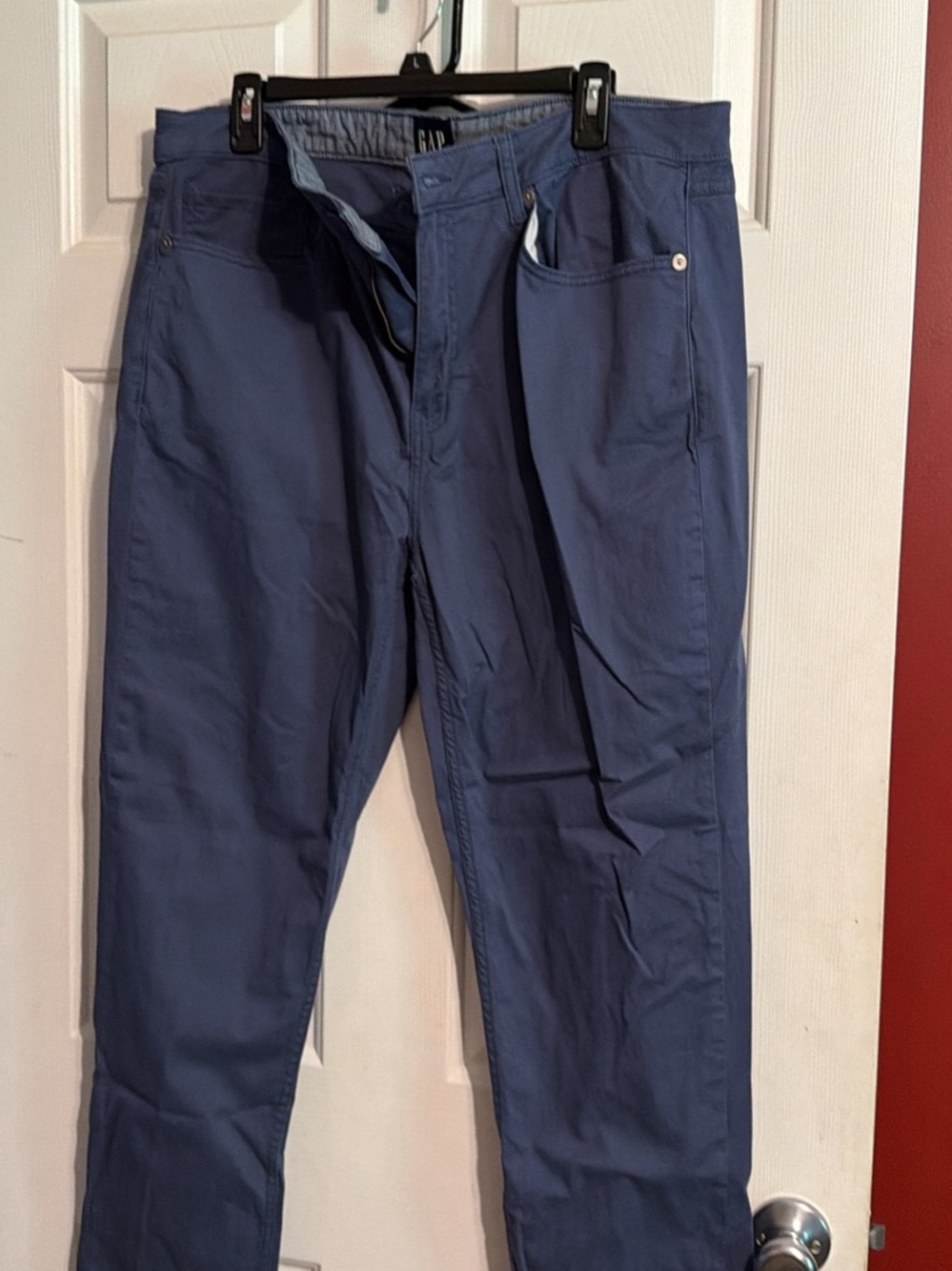 GAP Men's Navy Blue Straight-Leg Chinos